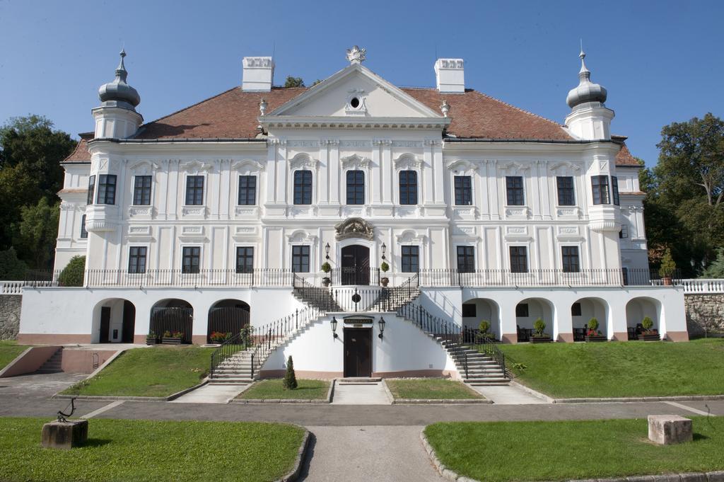 Teleki-Degenfeld Kastelyszallo Szirák Exterior foto